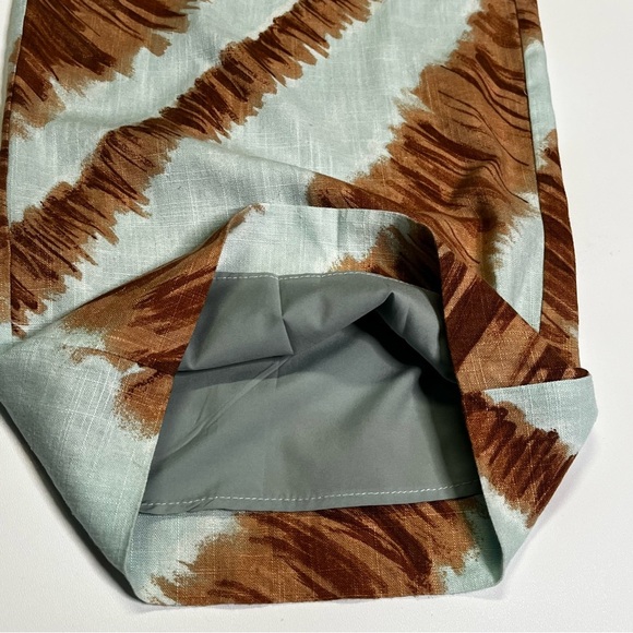 Moon River Gray and White Pants Large - Picture 6 of 14